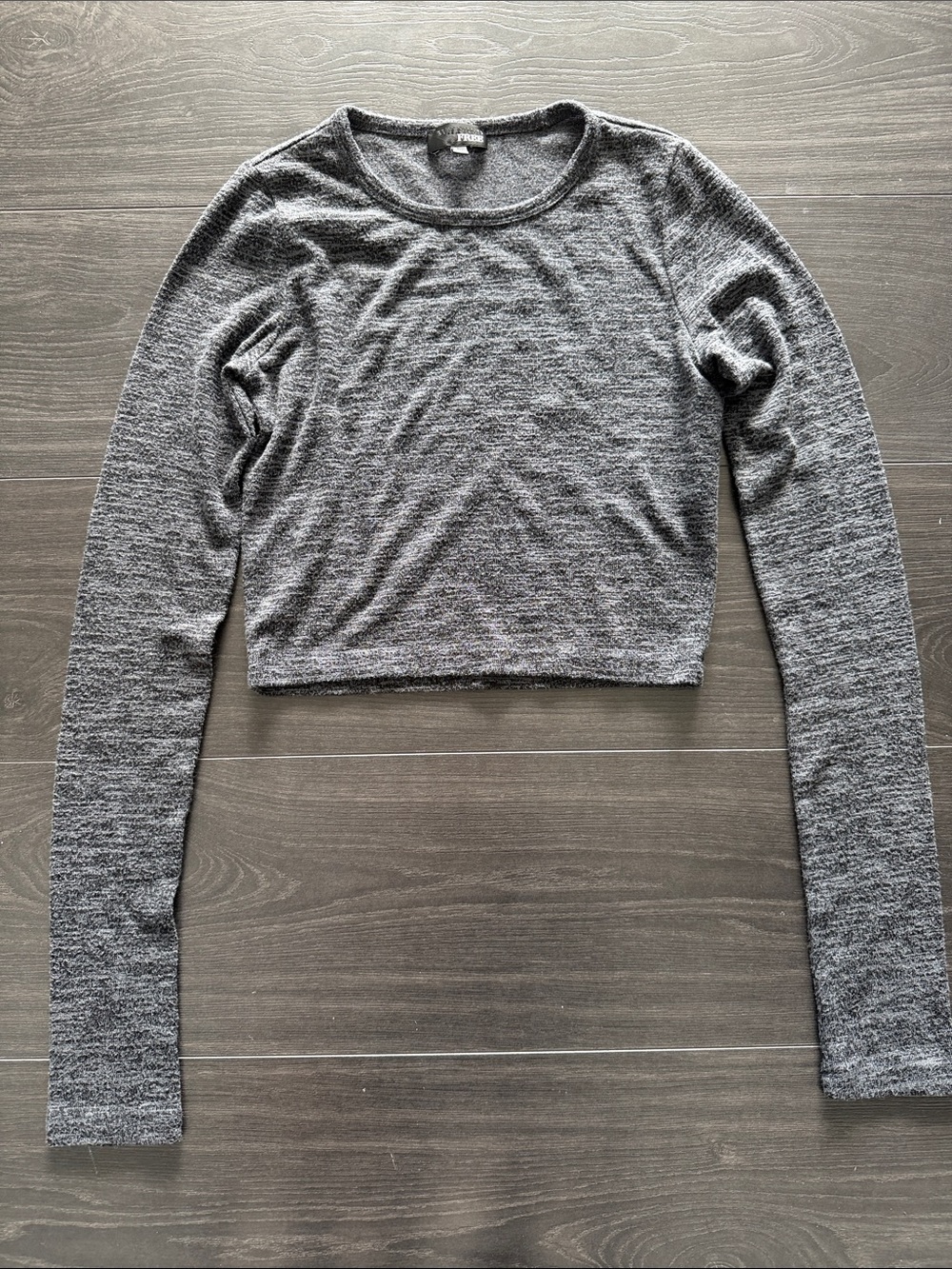Wilfred Free - Gray Long-Sleeve Cropped Knit Top - Women